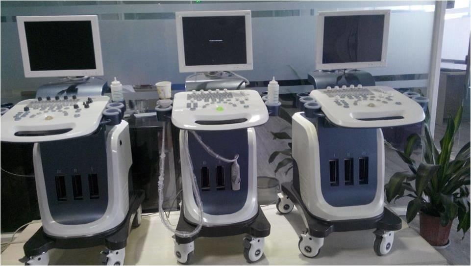 Yüksek Çözünürlüklü Renkli Doppler Ultrason Makinesi Cihazı 3D 4D Kardiyak